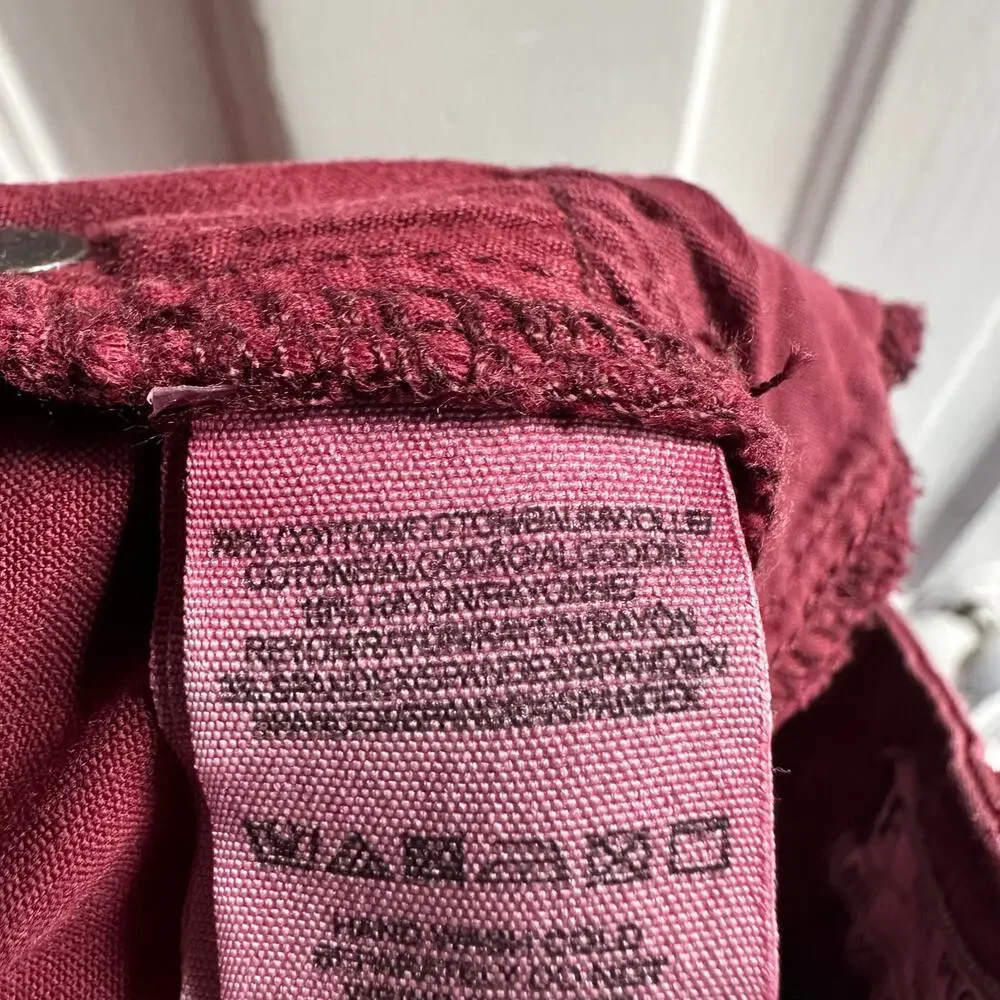 Free People Skinny Ankle Zip Jeans – Raspberry/Berry Wash – Women’s Size 24